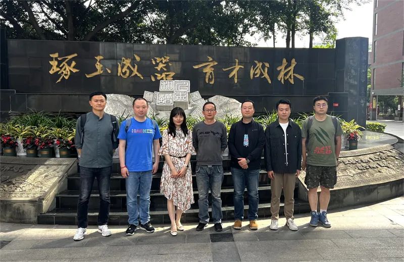 看！人工智能課程進(jìn)校園，掀起科技的“浪花”(圖28)